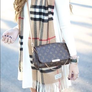 Louis Vuitton Favorite PM Monogram